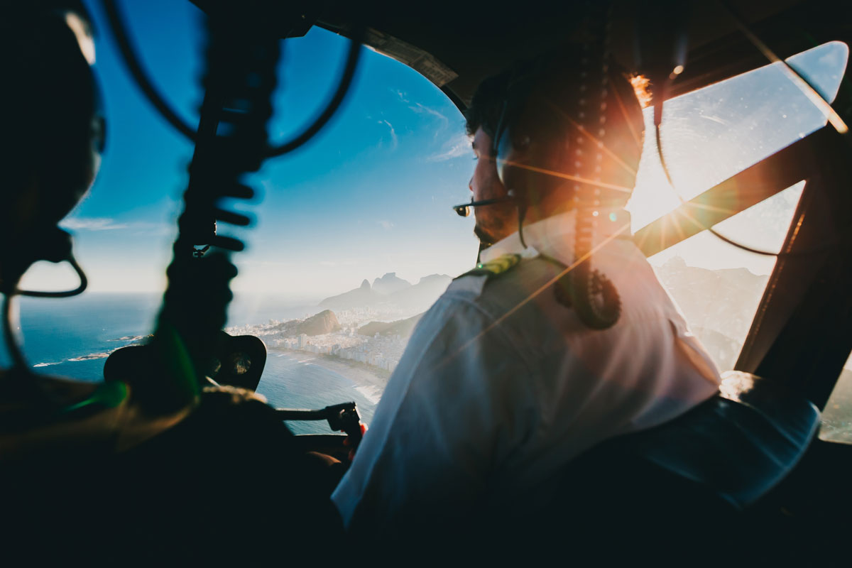 man-flying-a-helicopter-2868217.jpg man-flying-a-helicopter-2868217.jpg